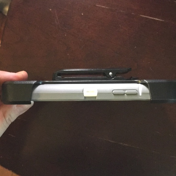 OtterBox Defender Phone Case for IPhone 6/6s - Picture 4 of 5